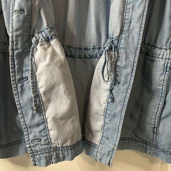 Gap Chambray Shacket Size XL - Picture 6 of 8